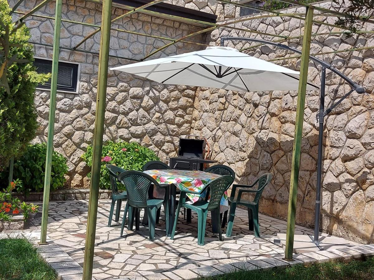 Apartment Mediterranean Garden Rijeka Exterior foto